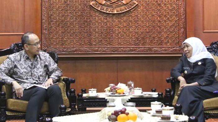 Gubernur Khofifah Dorong Perhiasan dan Furnitur Asal Jatim Masuk Pasar Amerika Serikat