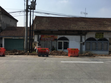Dijual Rumah + Tanah di Raya Karanglo Malang