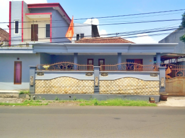 Dijual Rumah di Jl. Abdillah Malang