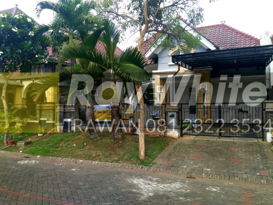 Dijual/ Disewakan Rumah di Villa Golf